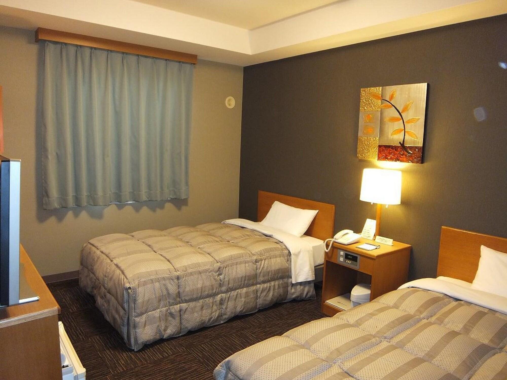 Hotel Route-Inn Court Azumino Toyoshina Ekiminami מראה חיצוני תמונה