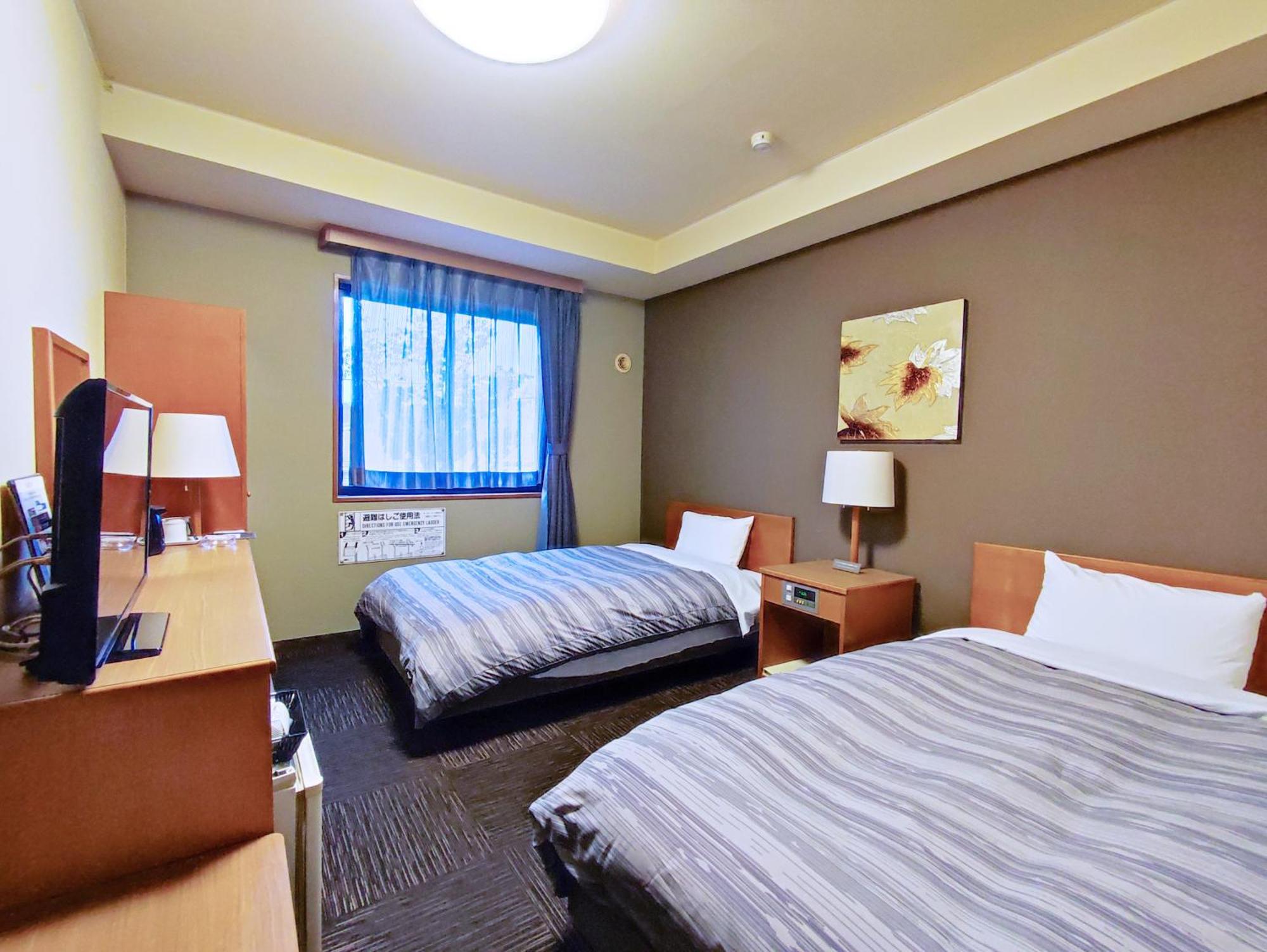 Hotel Route-Inn Court Azumino Toyoshina Ekiminami מראה חיצוני תמונה